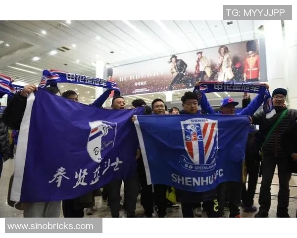 外国足球明星齐聚上海展开精彩活动引发球迷热烈追捧